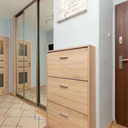 Mokotow Lakeside Family By Renters דירה *